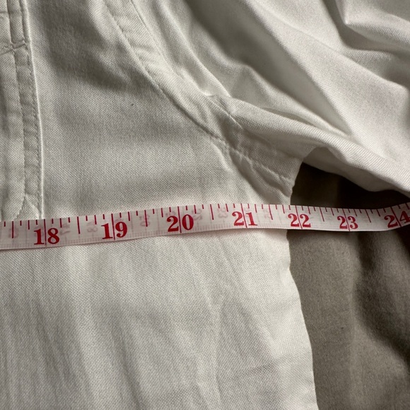 Men’s Levi’s white button down shirt - Medium - Picture 9 of 9
